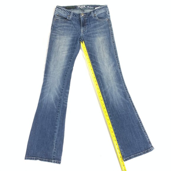 Wrangler Rock 47 Low Rise Flared Studded Jeans - Women's Size 1 - Picture 12 of 14